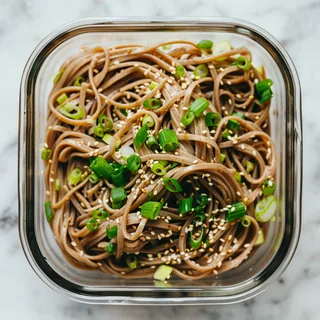 Sesam-Soba-Nudeln